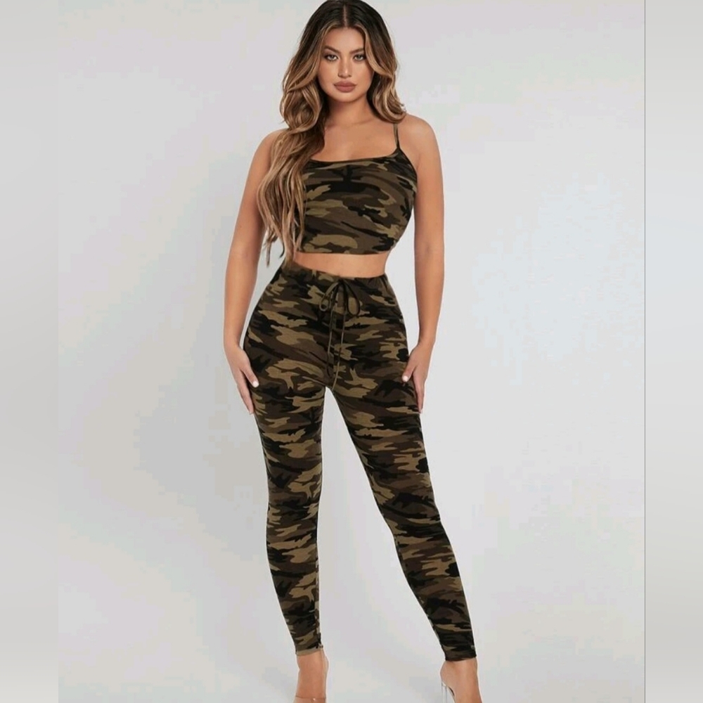 Camo 2 pc